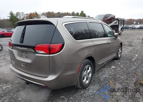 2017 Chrysler Pacifica Touring-L Plus из США, поврежденный, VIN 2C4RC1EG1HR572612